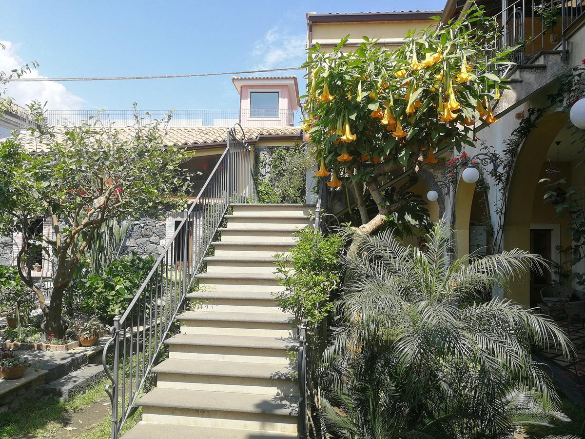 La Baronessa B&B Riposto Dış mekan fotoğraf